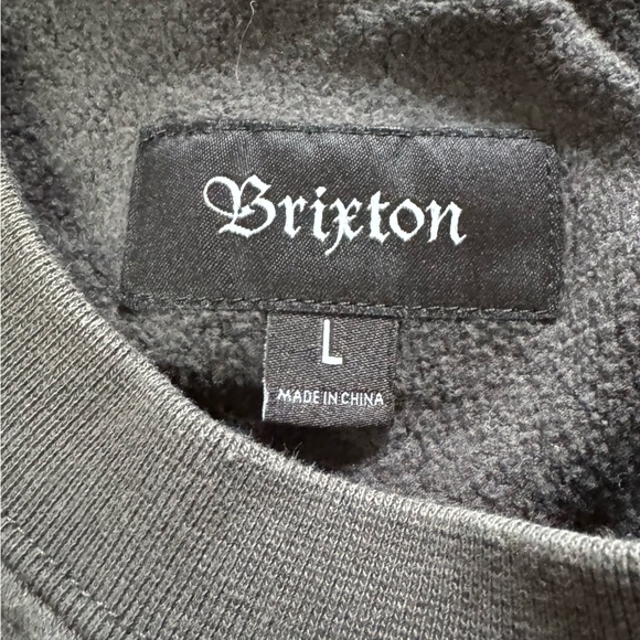 Brixton Crewneck Pullover - Picture 2 of 3